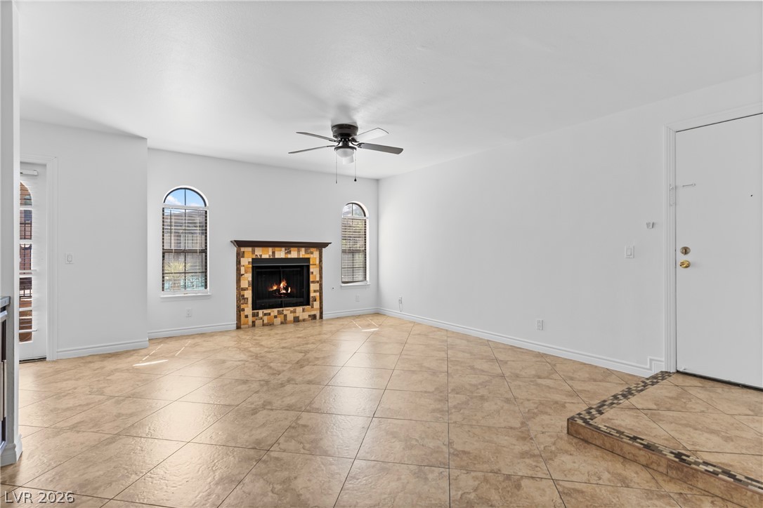 4068 Crete Lane A Property Photo 6