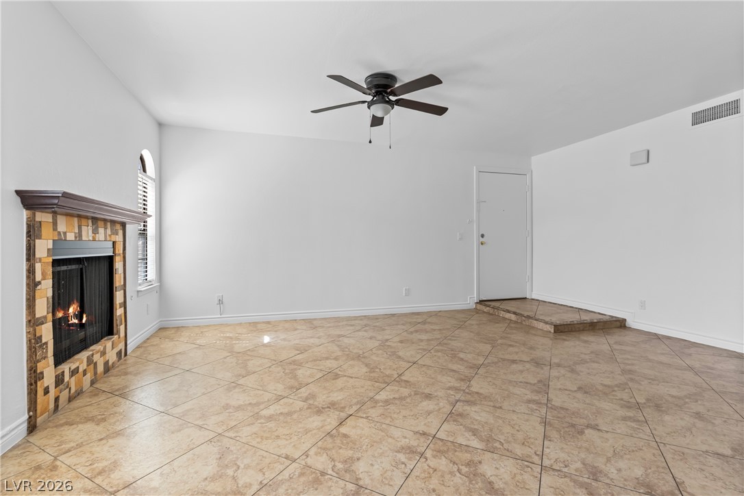 4068 Crete Lane A Property Photo 7