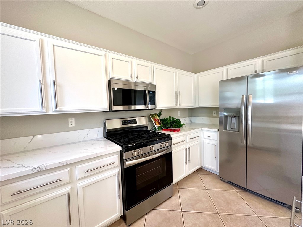 5007 Caprock Canyon Avenue Property Photo 13