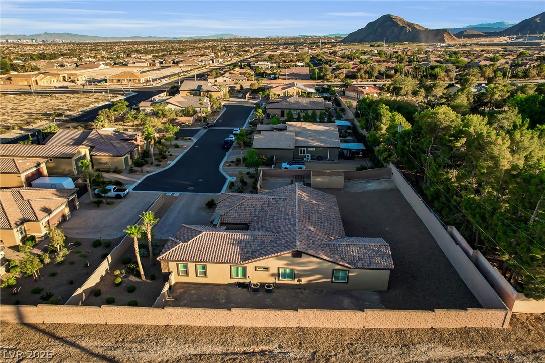 5675 Willow Canyon Street Property Photo 3