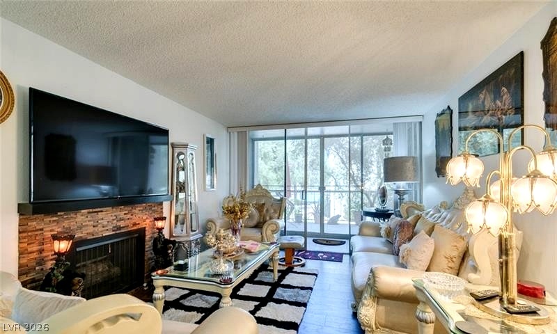 730 South Royal Crest Circle 414 Property Photo 12