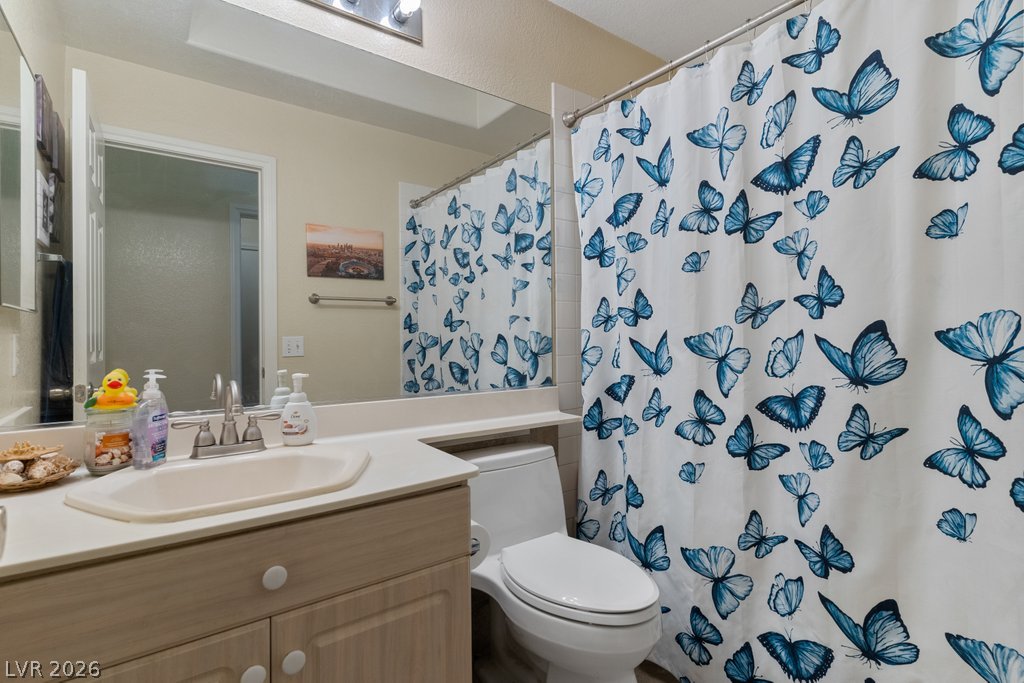 1076 Coral Desert Drive Property Photo 21