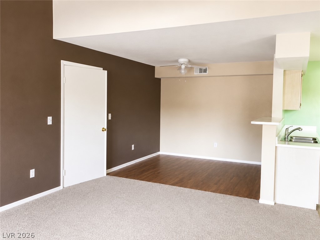 1150 North Buffalo Drive 2109 Property Photo 6