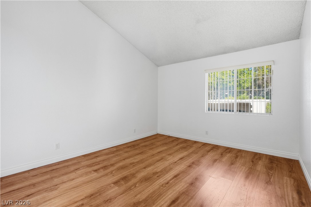 2813 Albemarle Way Property Photo 4