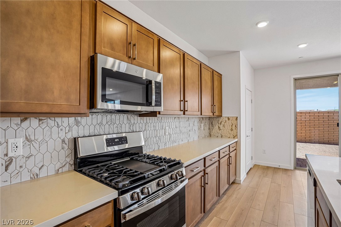 316 Cabasa Place Property Photo 11