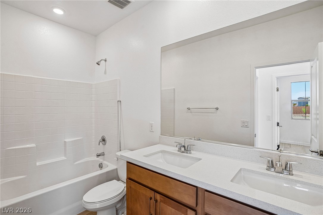 316 Cabasa Place Property Photo 22