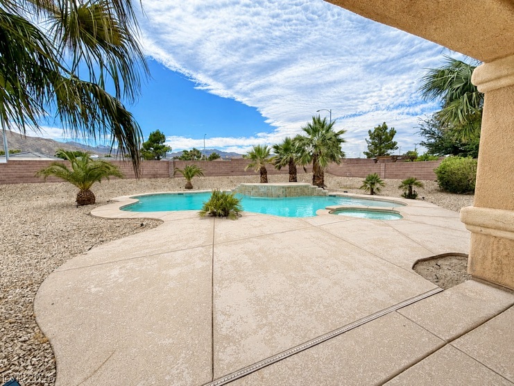 4673 El Presidente Drive Property Photo 19