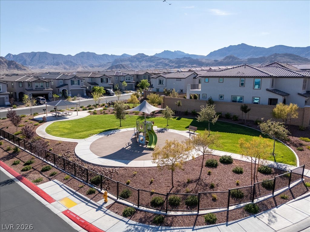 10977 Oregano Avenue Property Photo 3