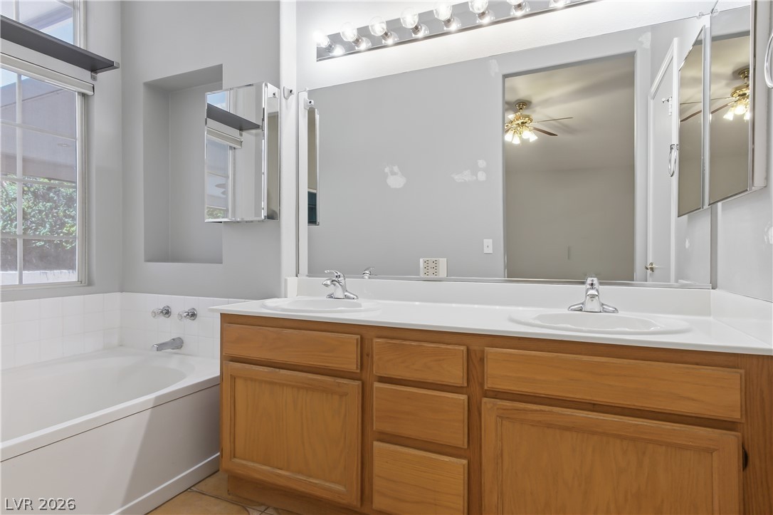 5561 Merriweather Drive Property Photo 15