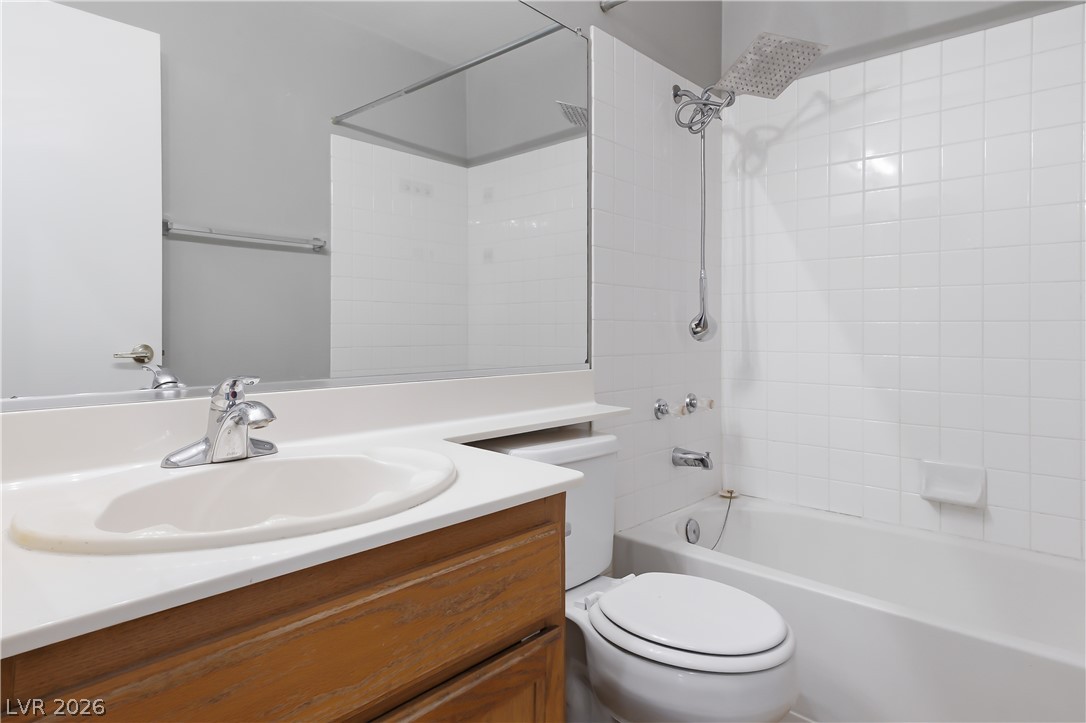 5561 Merriweather Drive Property Photo 17