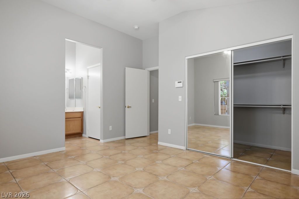 5561 Merriweather Drive Property Photo 25