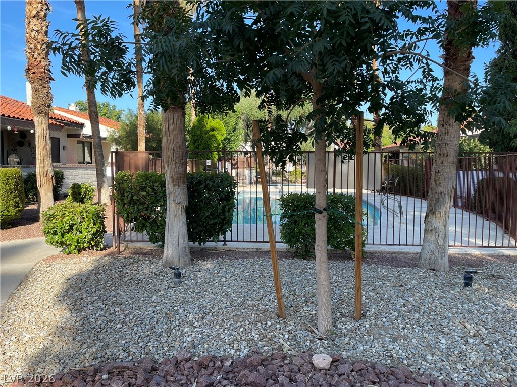 2548 Malabar Avenue Property Photo 4