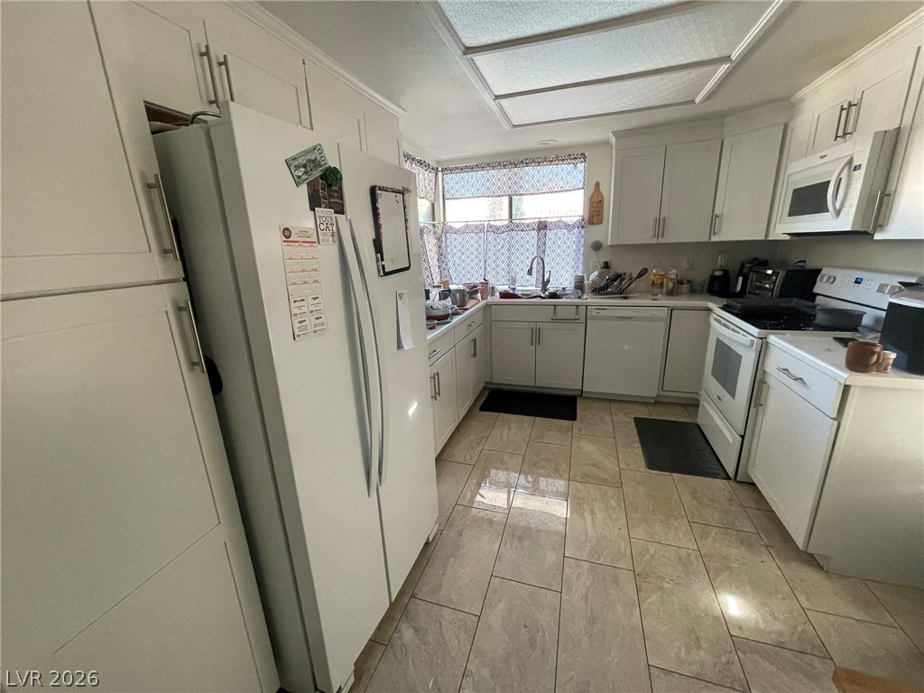 2548 Malabar Avenue Property Photo 9