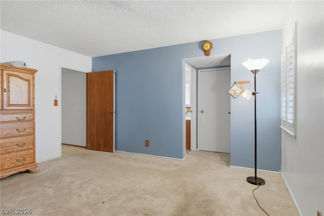 1209 Oak Tree Lane Property Photo 18