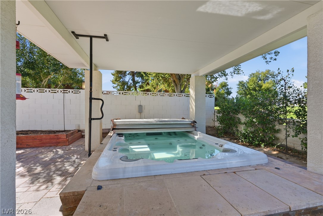 1209 Oak Tree Lane Property Photo 28