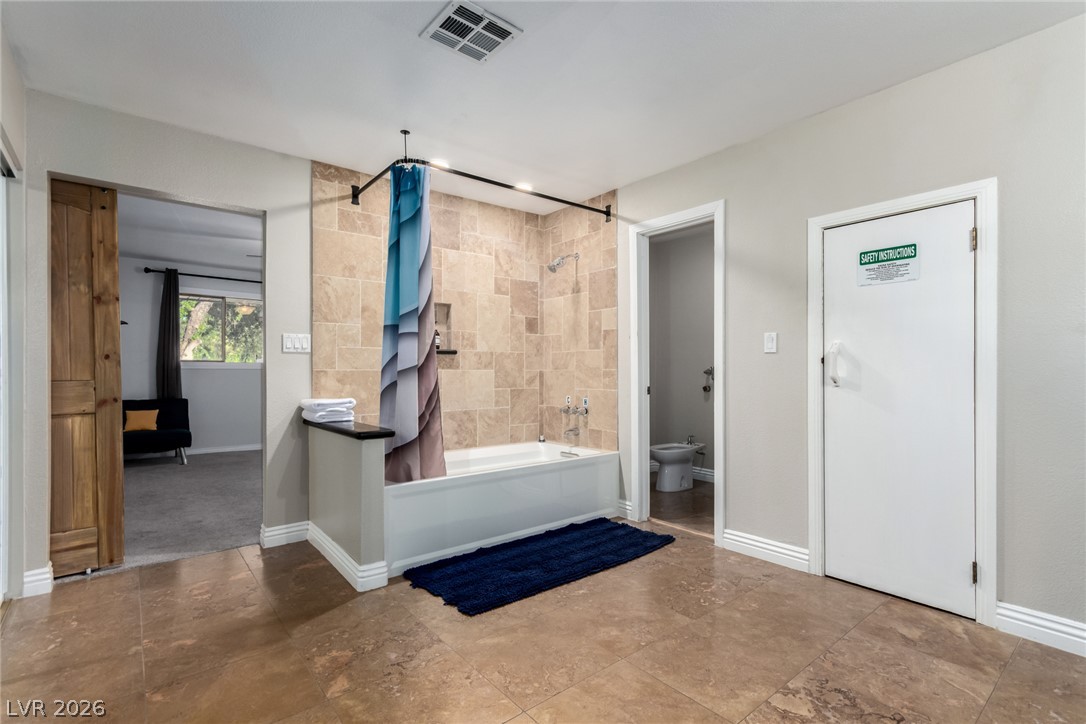 5710 Madre Mesa Drive Property Photo 16