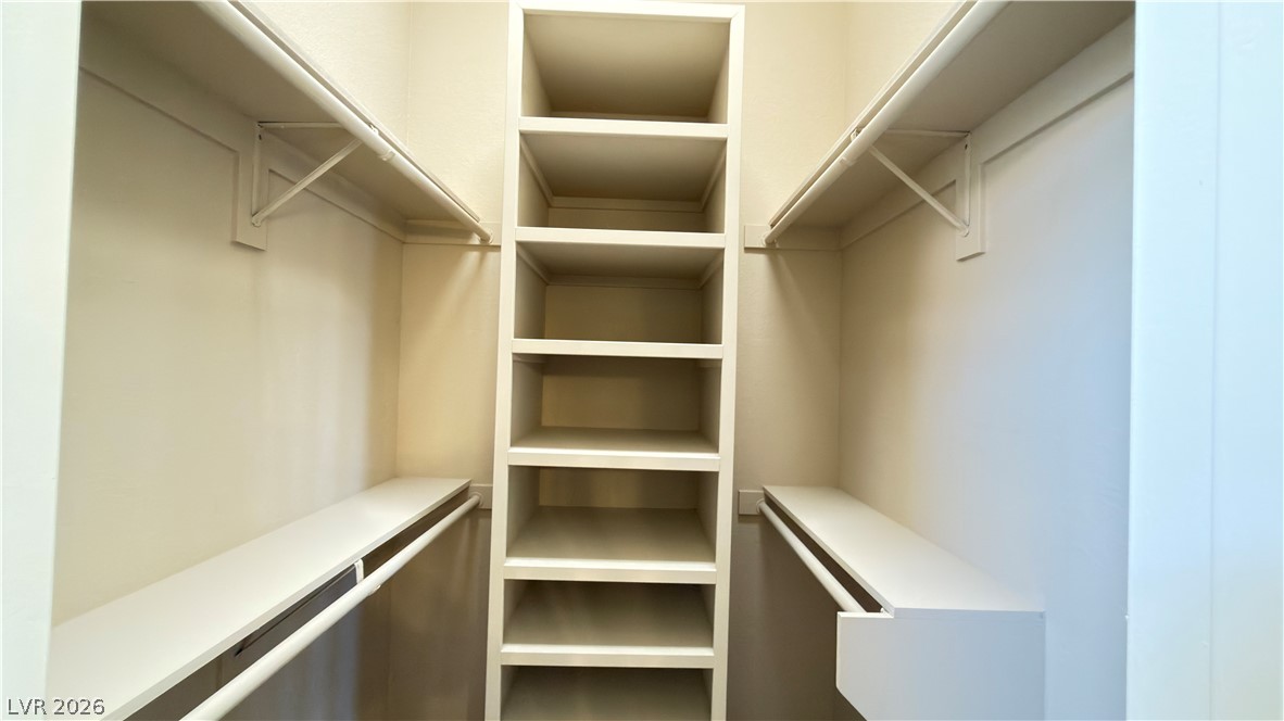 8524 Gold Flash Avenue Property Photo 16