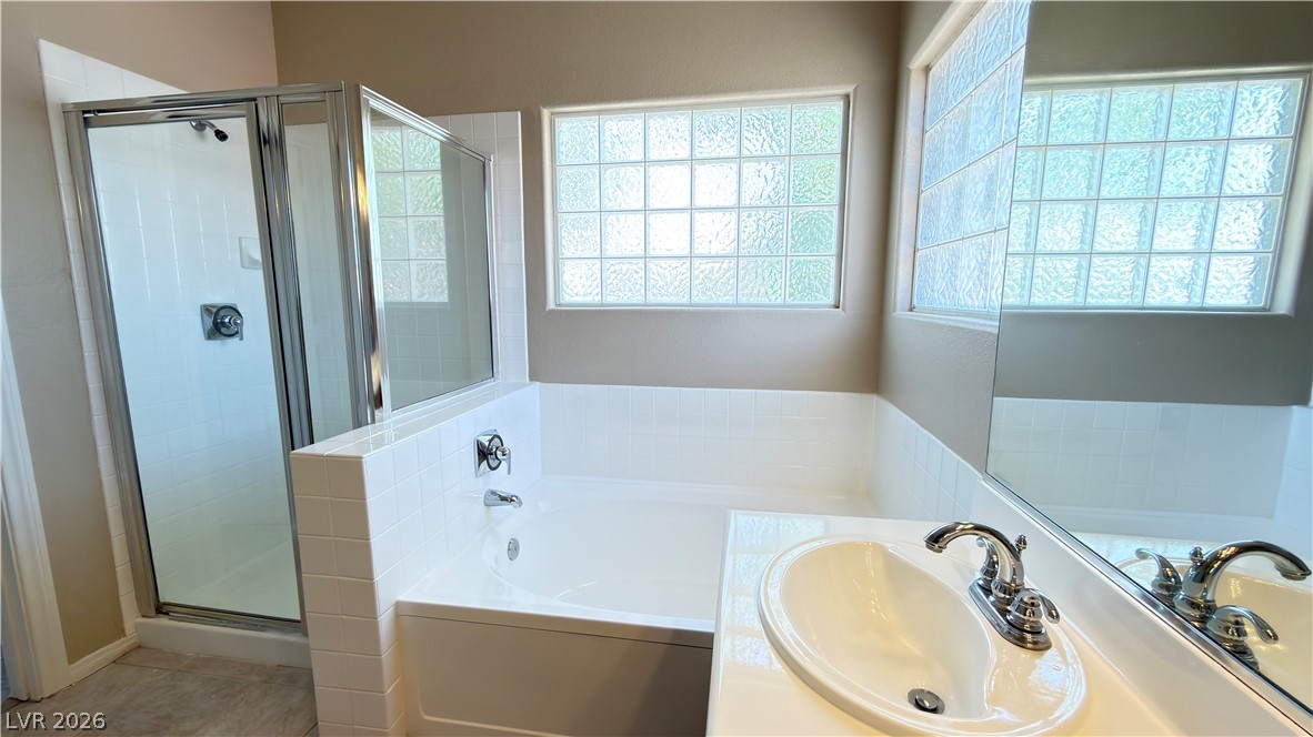 8524 Gold Flash Avenue Property Photo 17