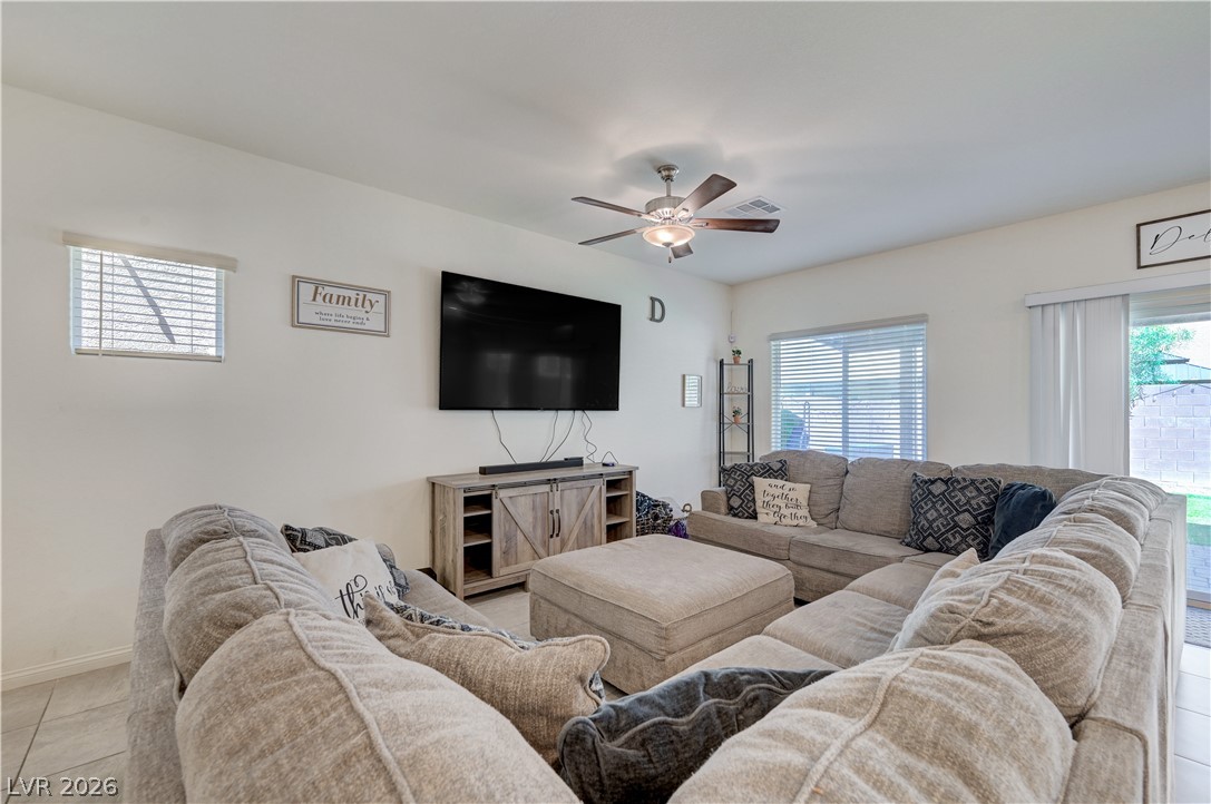 7617 Moore Creek Lane Property Photo 4