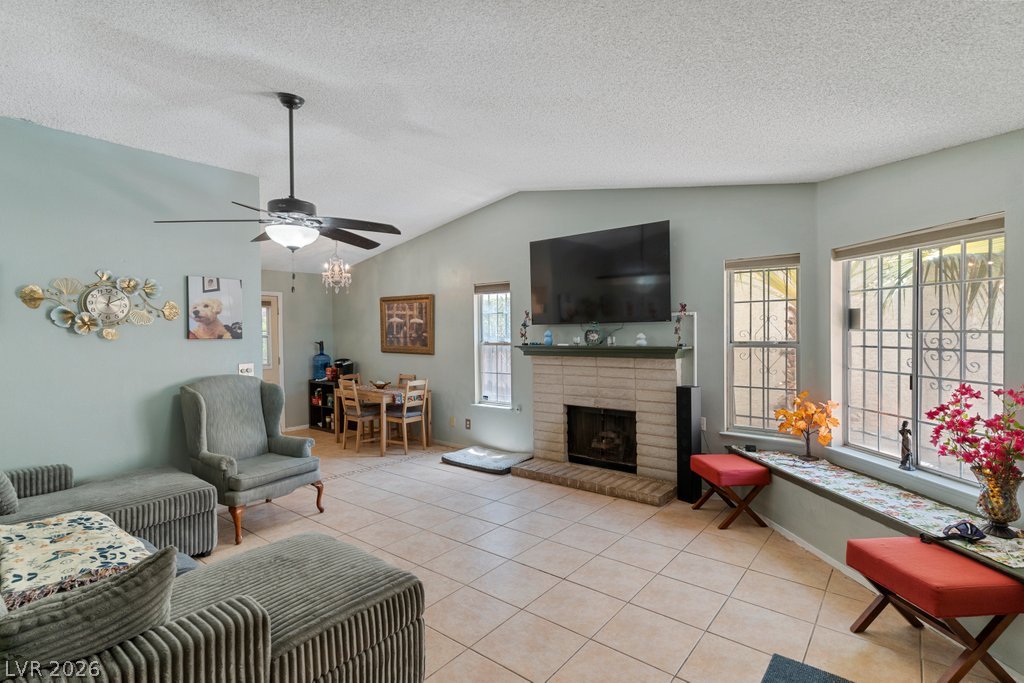 2256 Sabroso Street Property Photo 7