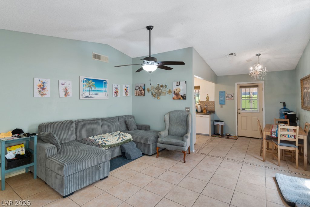 2256 Sabroso Street Property Photo 9