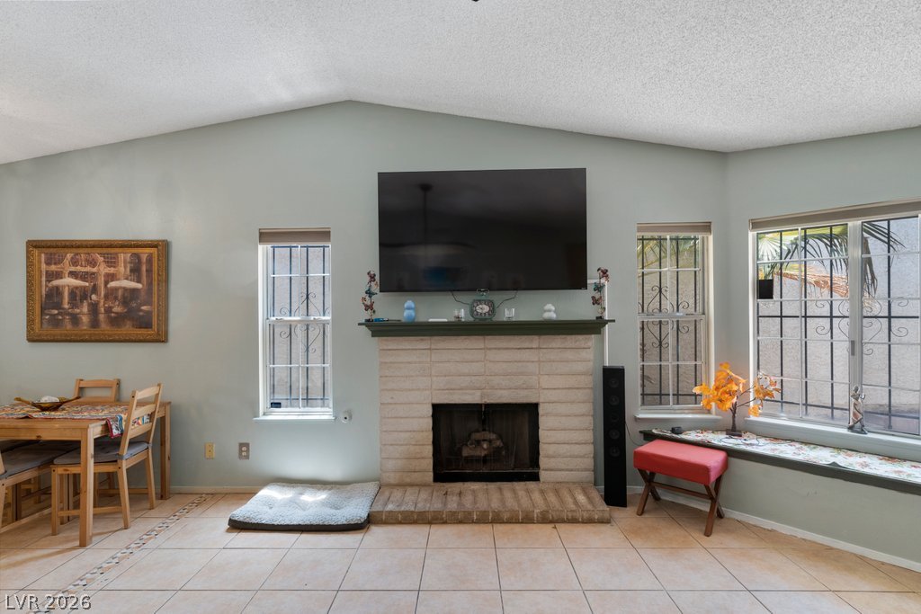 2256 Sabroso Street Property Photo 11