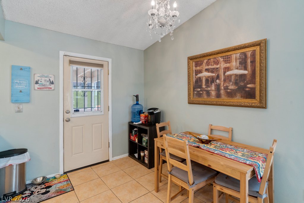 2256 Sabroso Street Property Photo 12