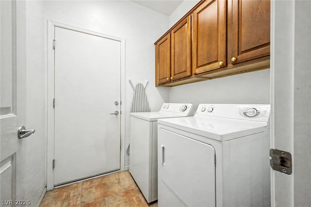 2321 Carrier Dove Way Property Photo 19