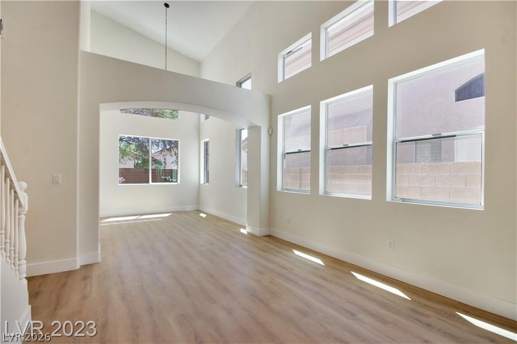 3816 Cape Royal Street Property Photo 5