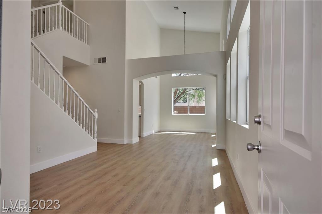 3816 Cape Royal Street Property Photo 8