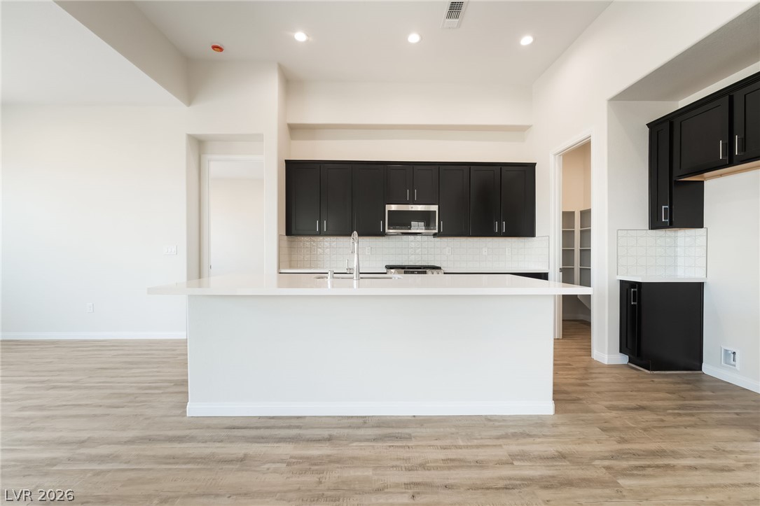 660 Ambridge Drive Property Photo 16