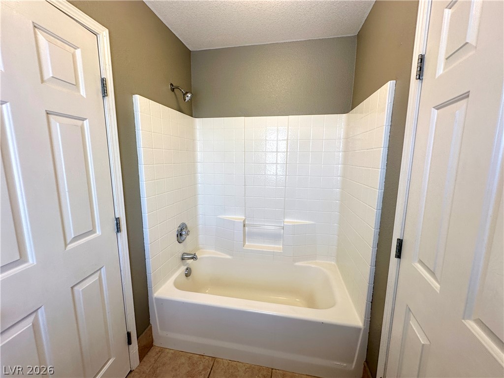 9362 Boulder Opal Avenue Property Photo 11