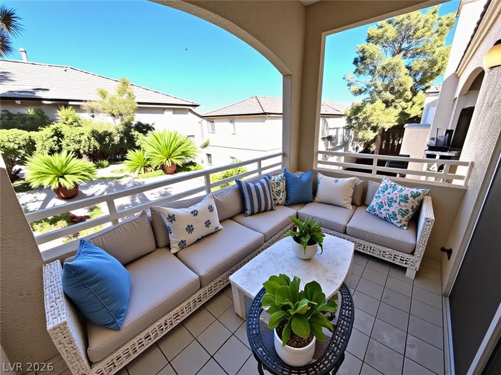 1900 North Torrey Pines Drive 217 Property Photo 13