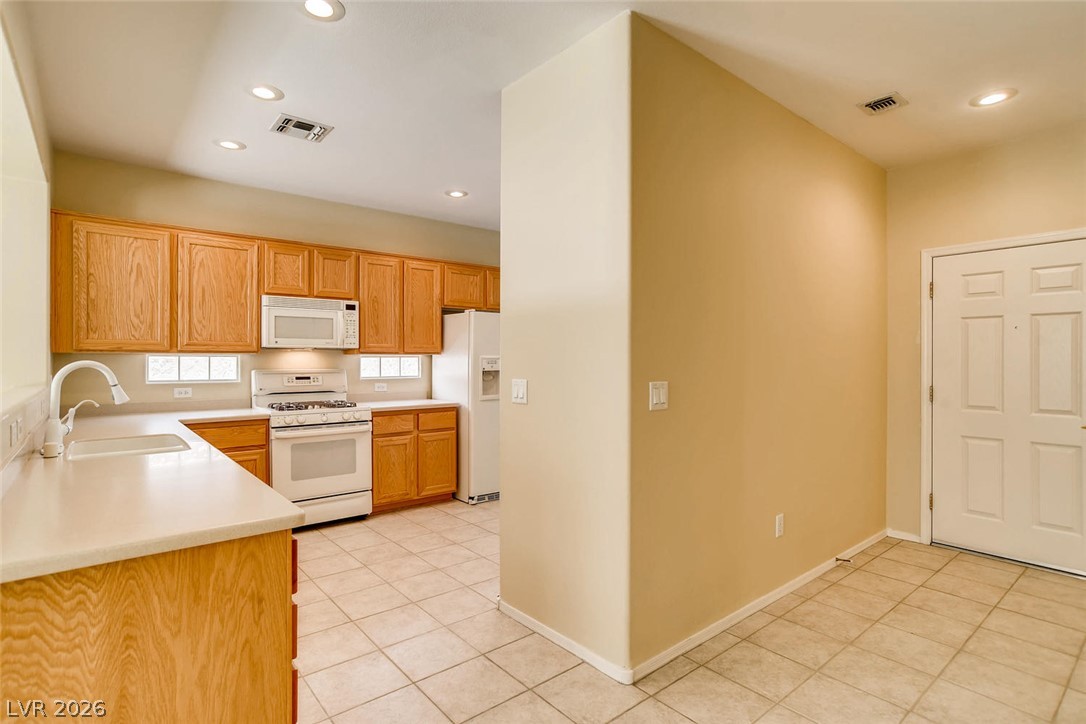 3027 Hickory Valley Road Property Photo 5