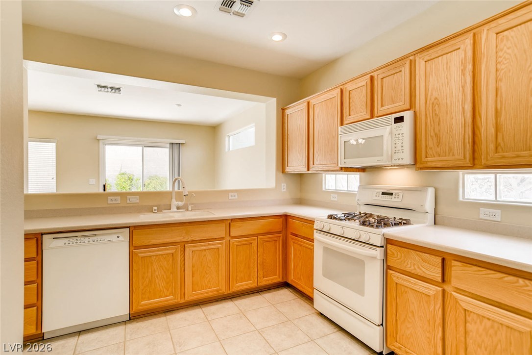 3027 Hickory Valley Road Property Photo 8