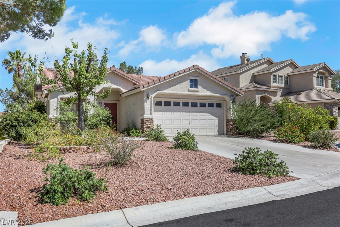 1808 Nevada Falls Court Property Photo 3