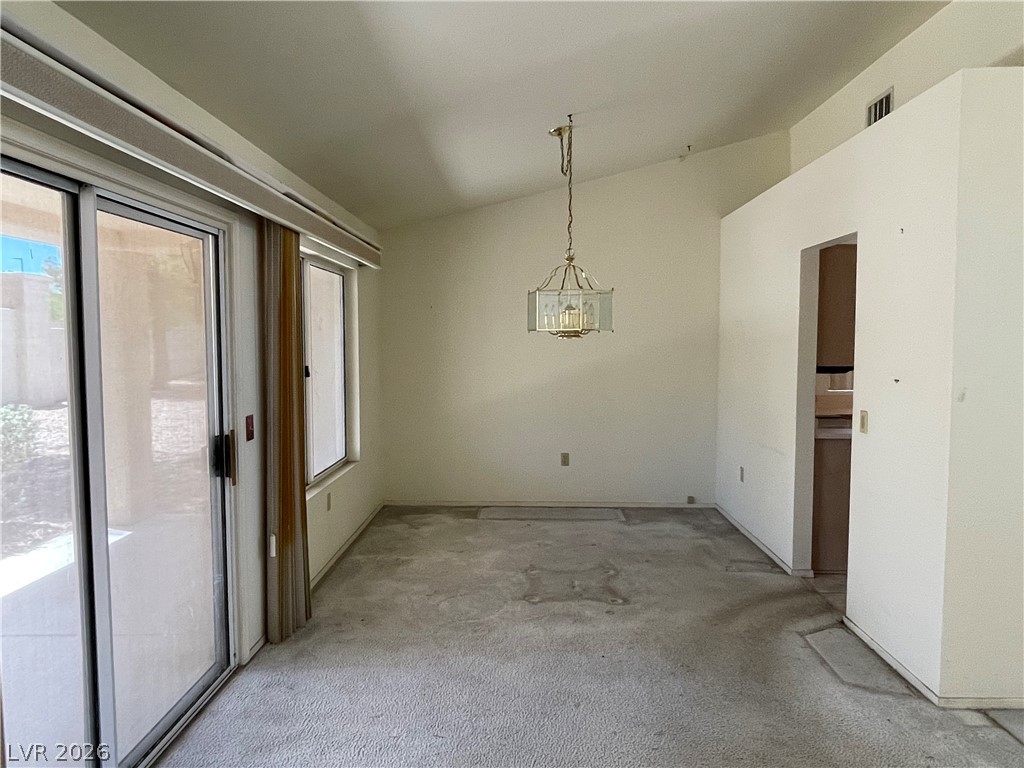 8673 Prairie Hill Drive Property Photo 7