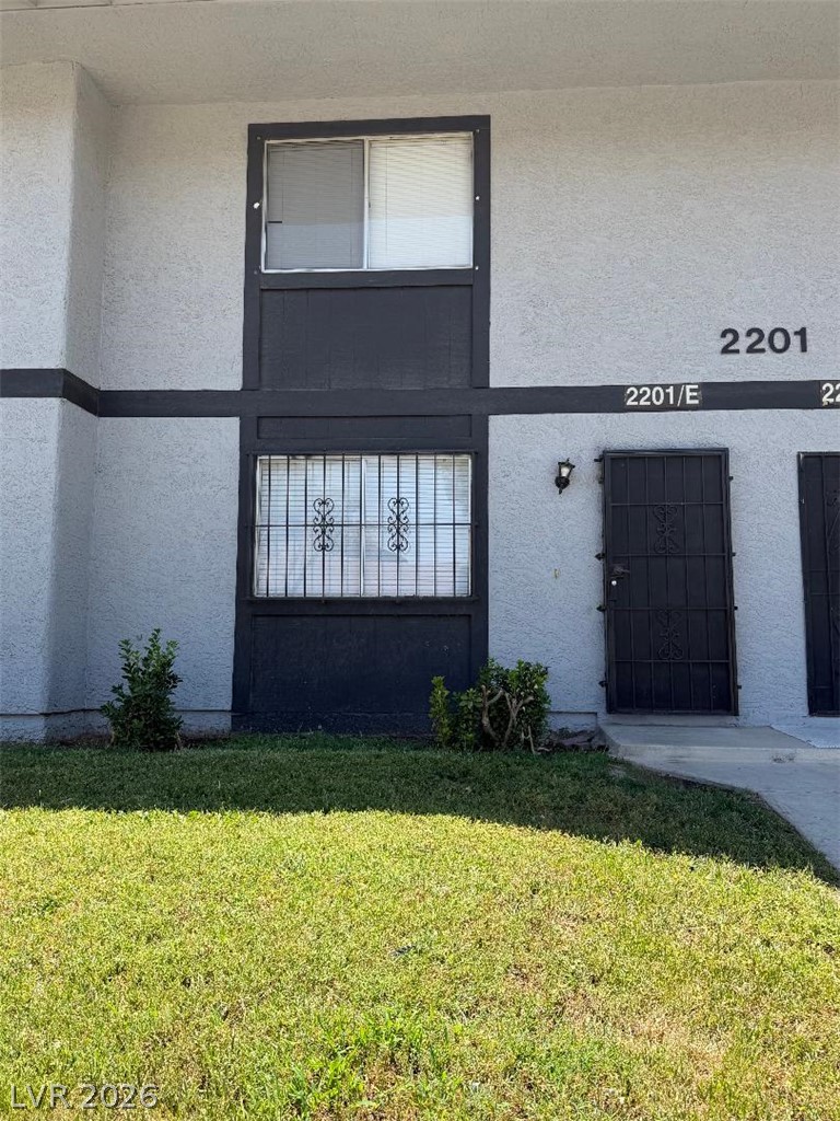 2201 Mars Avenue E Property Photo 1