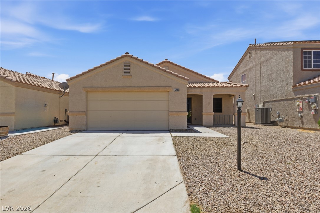 5797 Dana Rogers Drive Property Photo 2