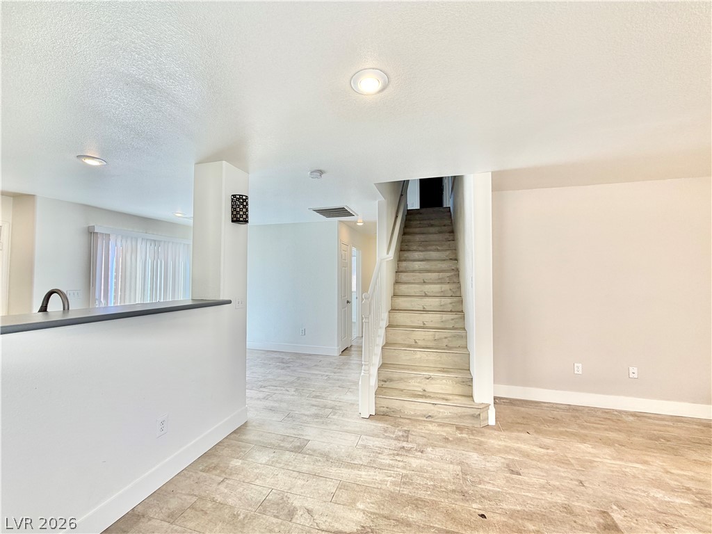 5863 Rose Tiara Drive Property Photo 5