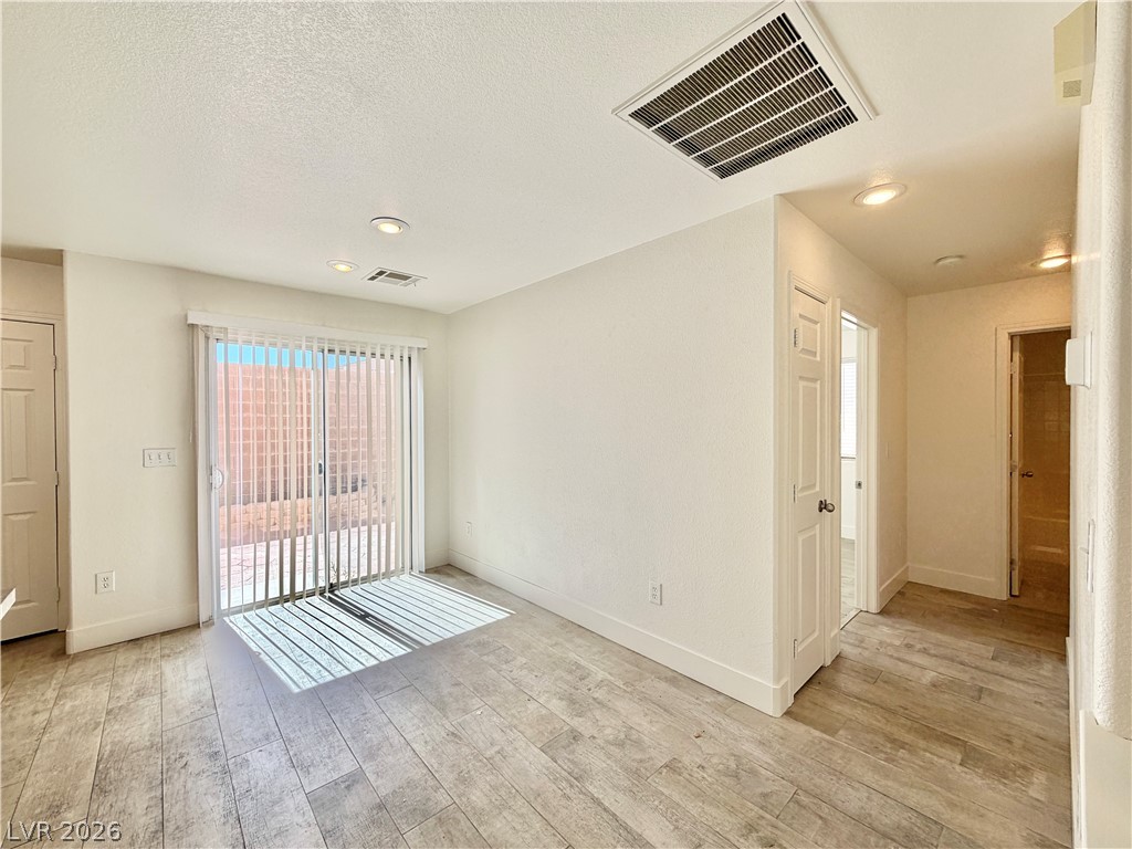 5863 Rose Tiara Drive Property Photo 6