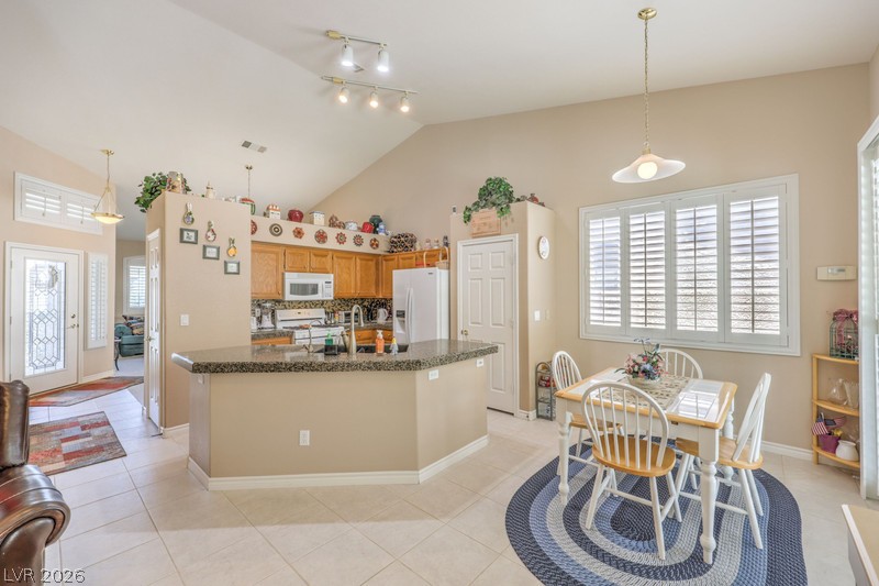 3075 Misty Moon Avenue Property Photo 6