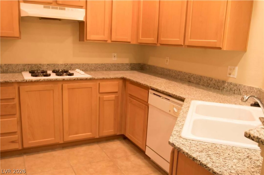 43 East Agate Avenue 302 Property Photo 4