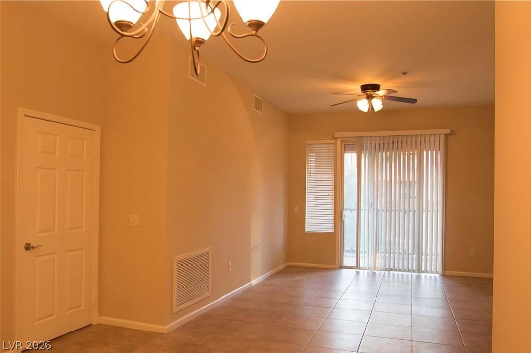 43 East Agate Avenue 302 Property Photo 8