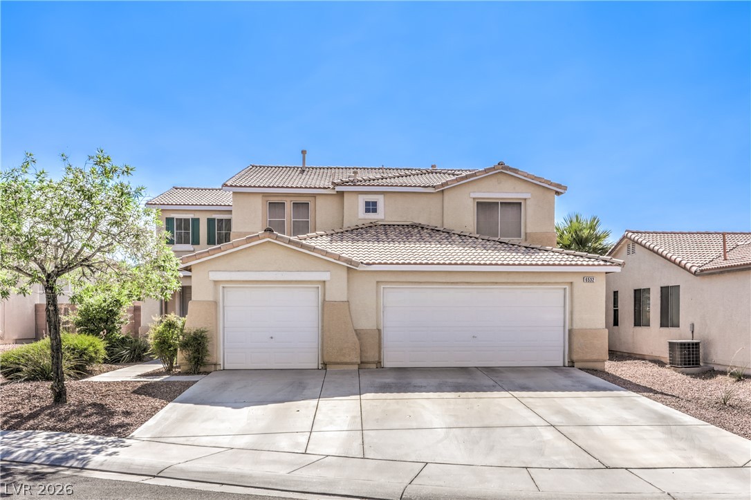 6532 Giant Oak Street Property Photo 2