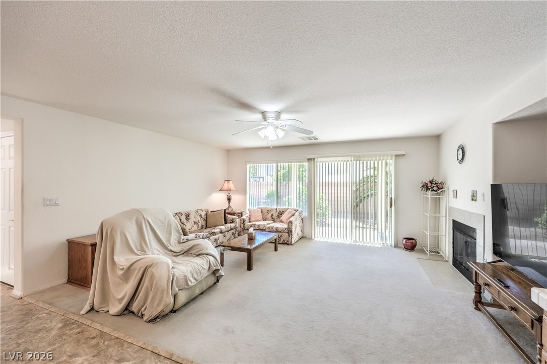 6532 Giant Oak Street Property Photo 12