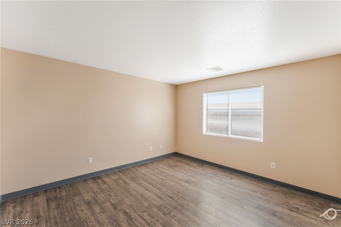 2306 Glastonbury Thorn Street Property Photo 15
