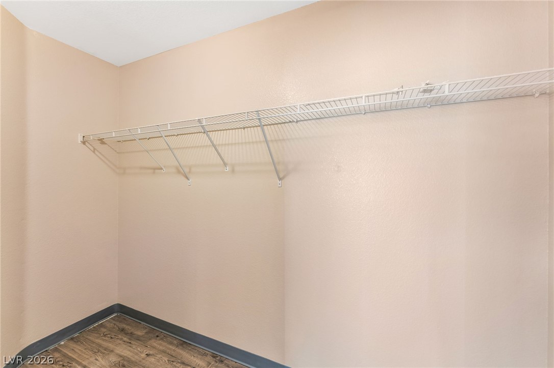 2306 Glastonbury Thorn Street Property Photo 21