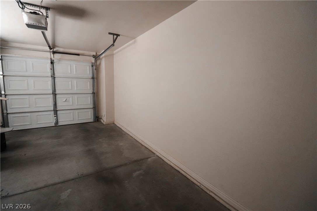 134 Shade Tree Lane B Property Photo 17