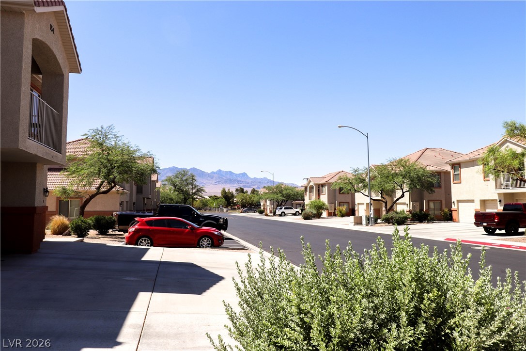 134 Shade Tree Lane B Property Photo 18